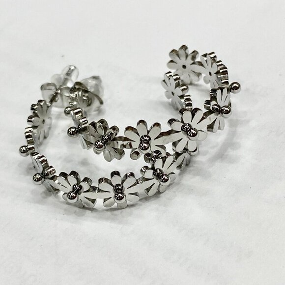 Daisy Chain Flower Stainless Steel Hoop Earrings - Picture 3 of 11